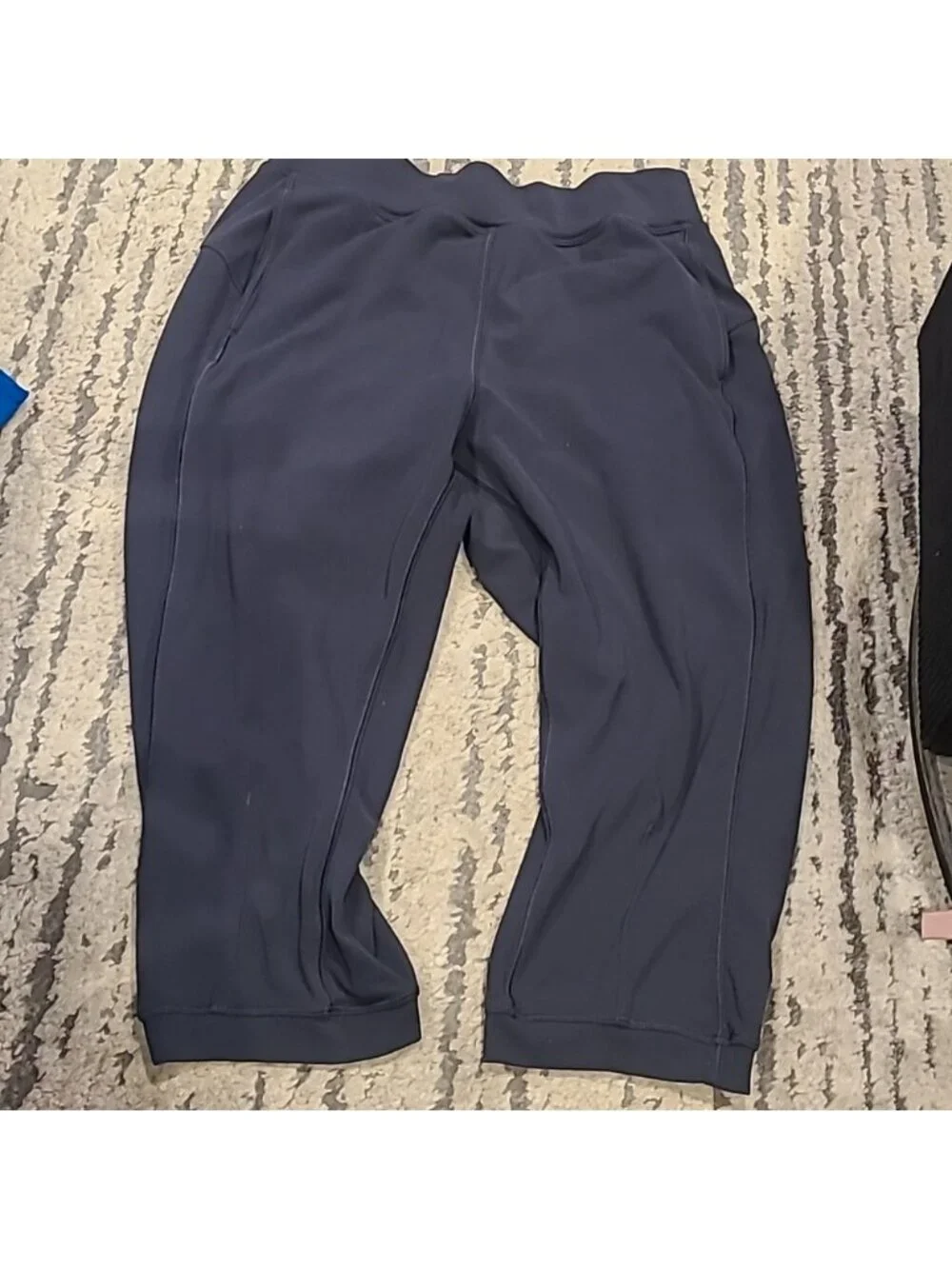Lululemon Rejuvenate Crop *18